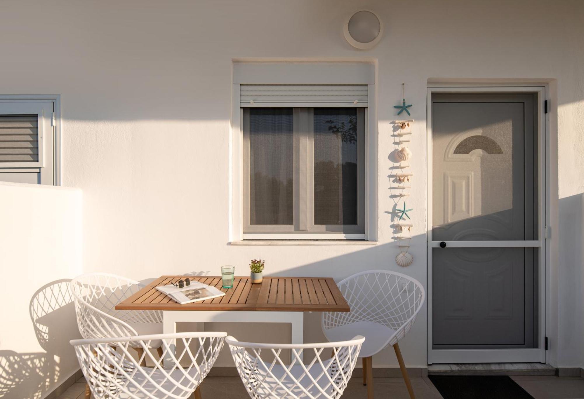 Acapus Studios Toroni Habitación foto